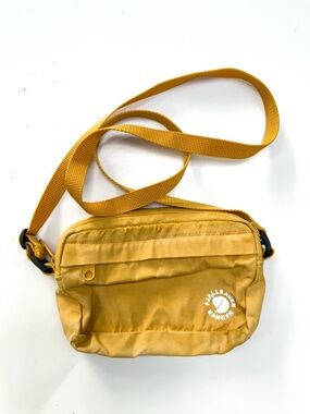 Fjallraven Unisex Tree-kånken Pocket Bag Yellow